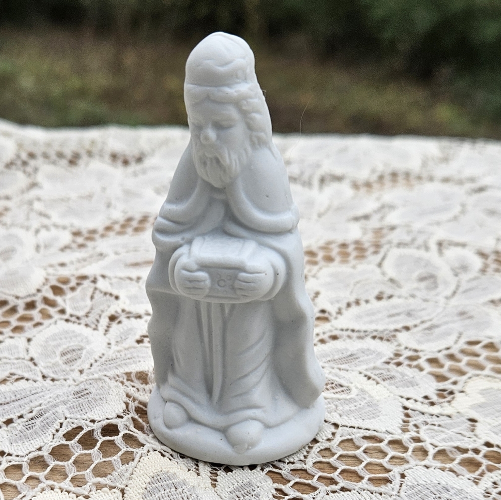 Small Bisque Nativity Figure King or Magi Christmas Figurine 3 Inches Tall